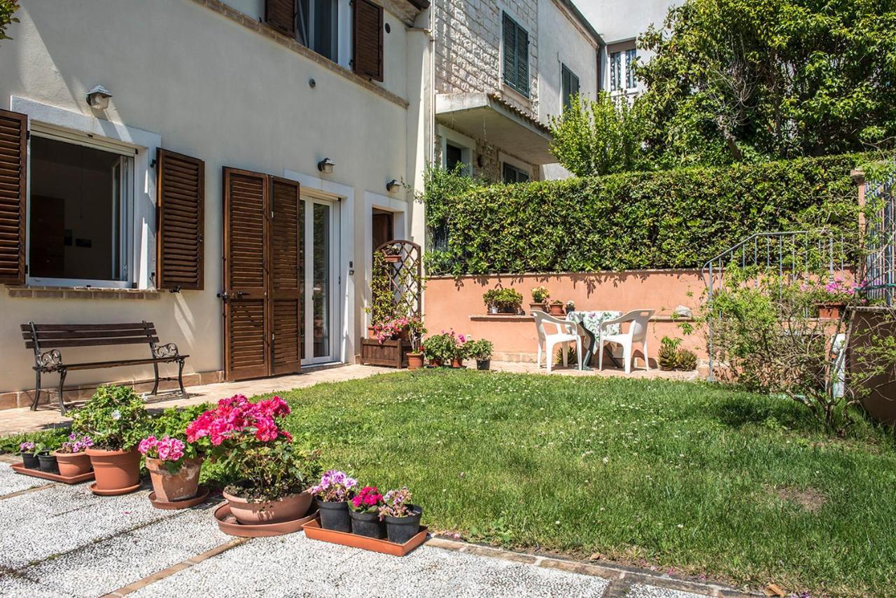 N011 - Numana, Nuovo Bilocale Con Giardino Apartment Sirolo Exterior photo